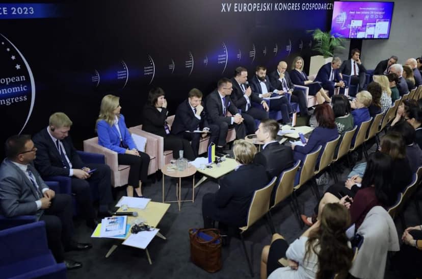Депутати обласної ради взяли участь у XV Європейському економічному конгресі