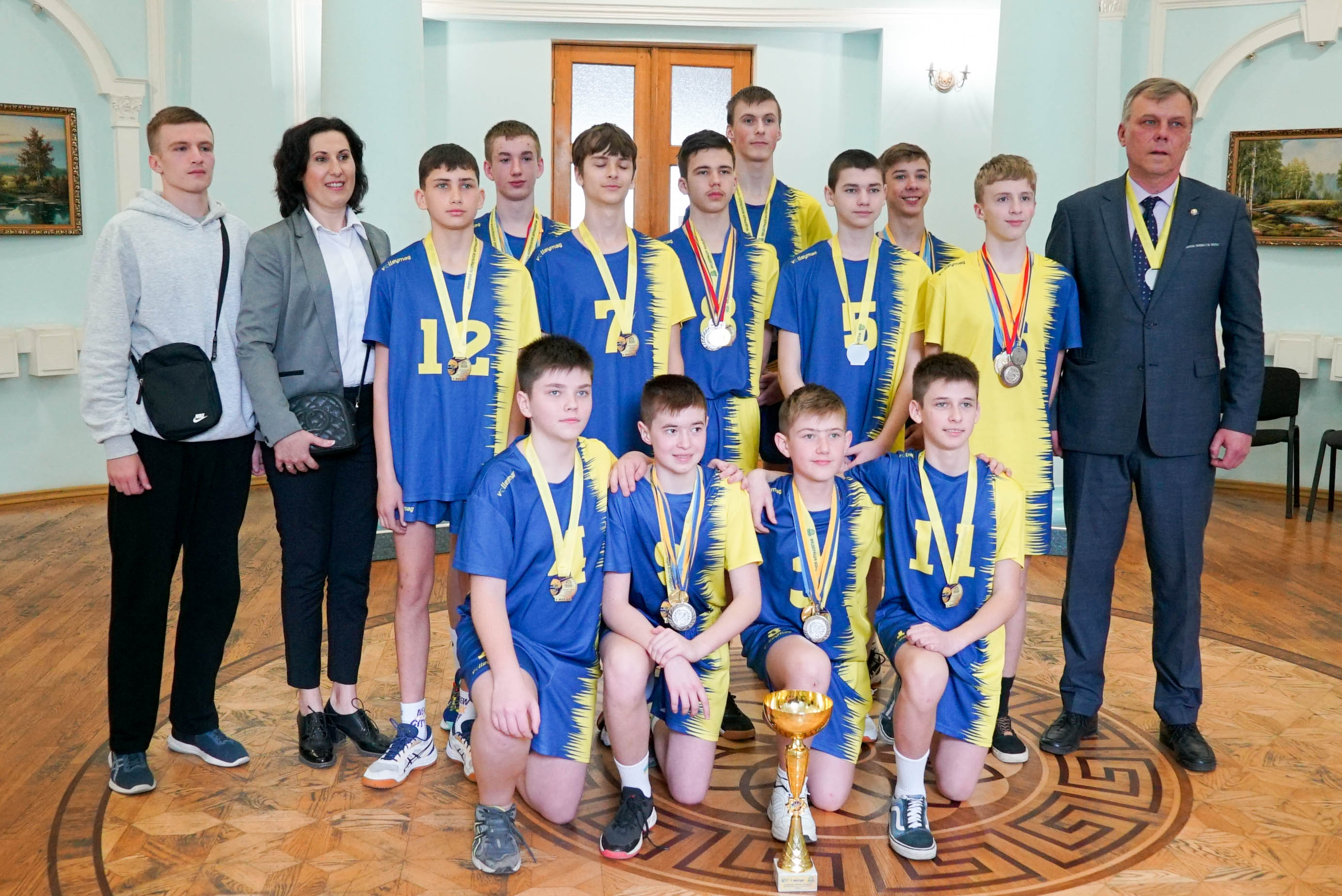 Володимир Ширма привітав чемпіонів України з волейболу