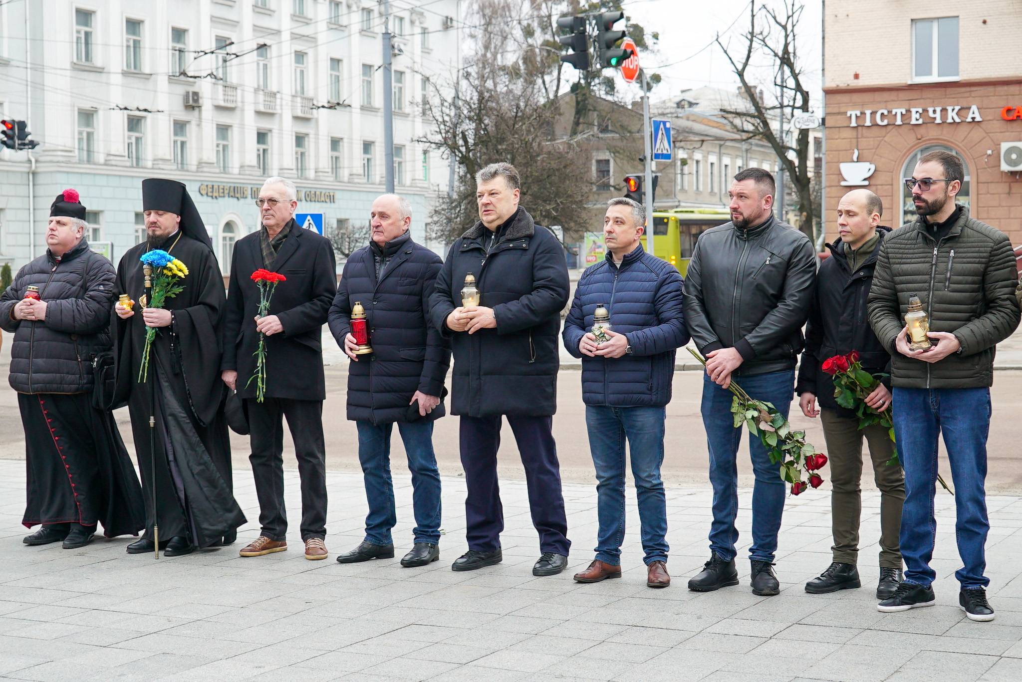 Друга річниця повномасштабного вторгнення рф в Україну: у Житомирі вшанували памʼять загиблих Героїв російсько-української війни