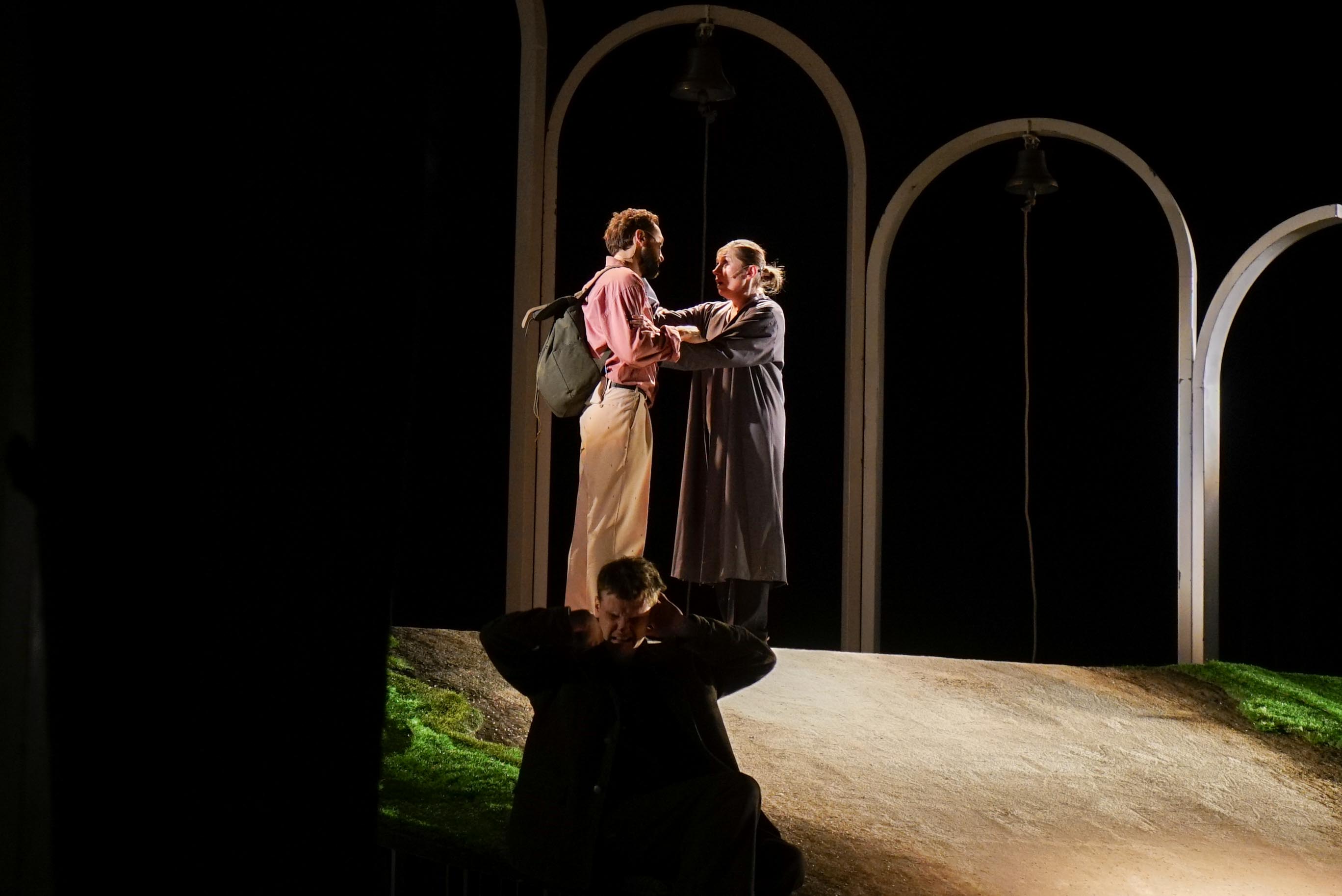 Вистава «МАМИ́» у Житомирі: голоси втрати та незламності