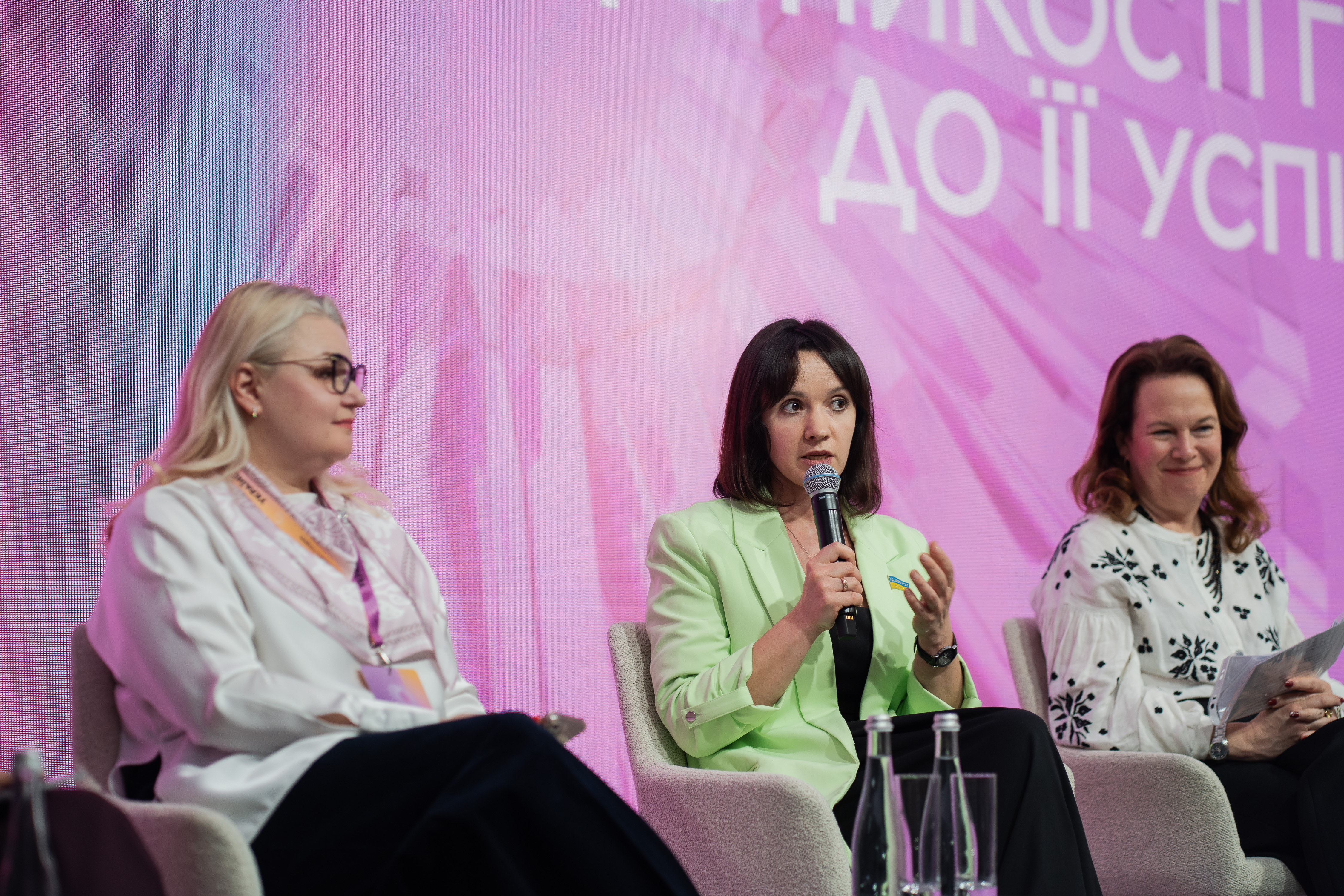 Депутатка обласної ради Людмила Кицак взяла участь в Українському жіночому конгресі