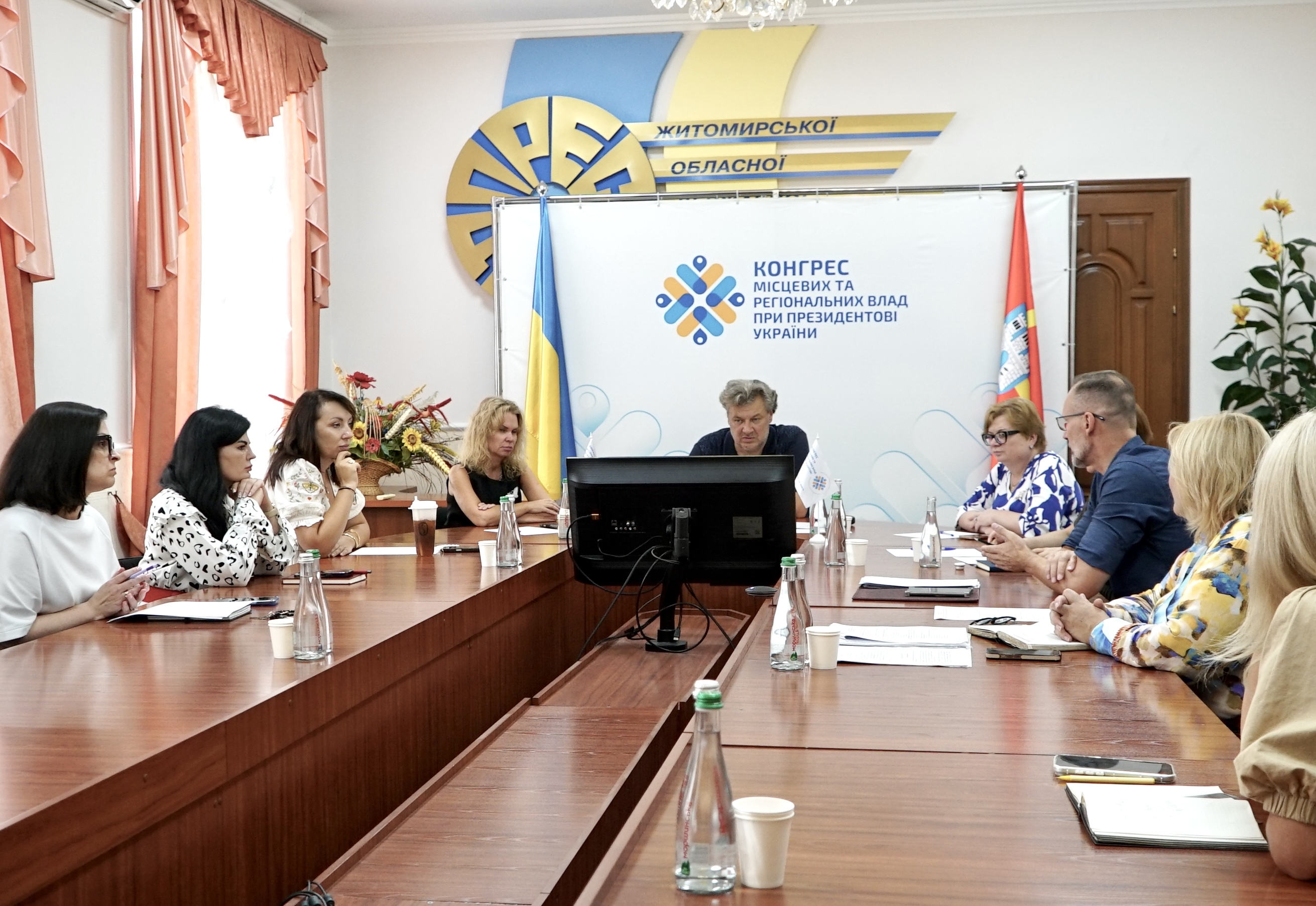 Безпека дітей та підготовка до нового навчального року: відбулися Конгресові слухання
