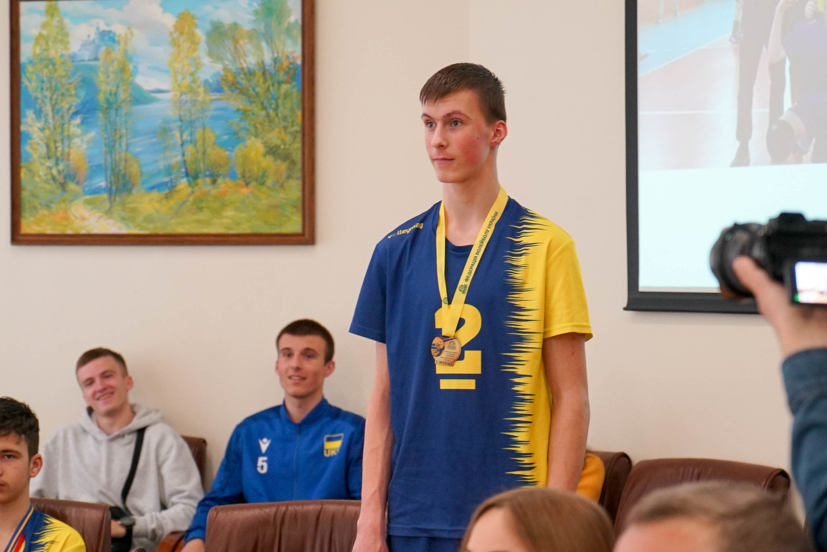 Володимир Ширма привітав чемпіонів України з волейболу