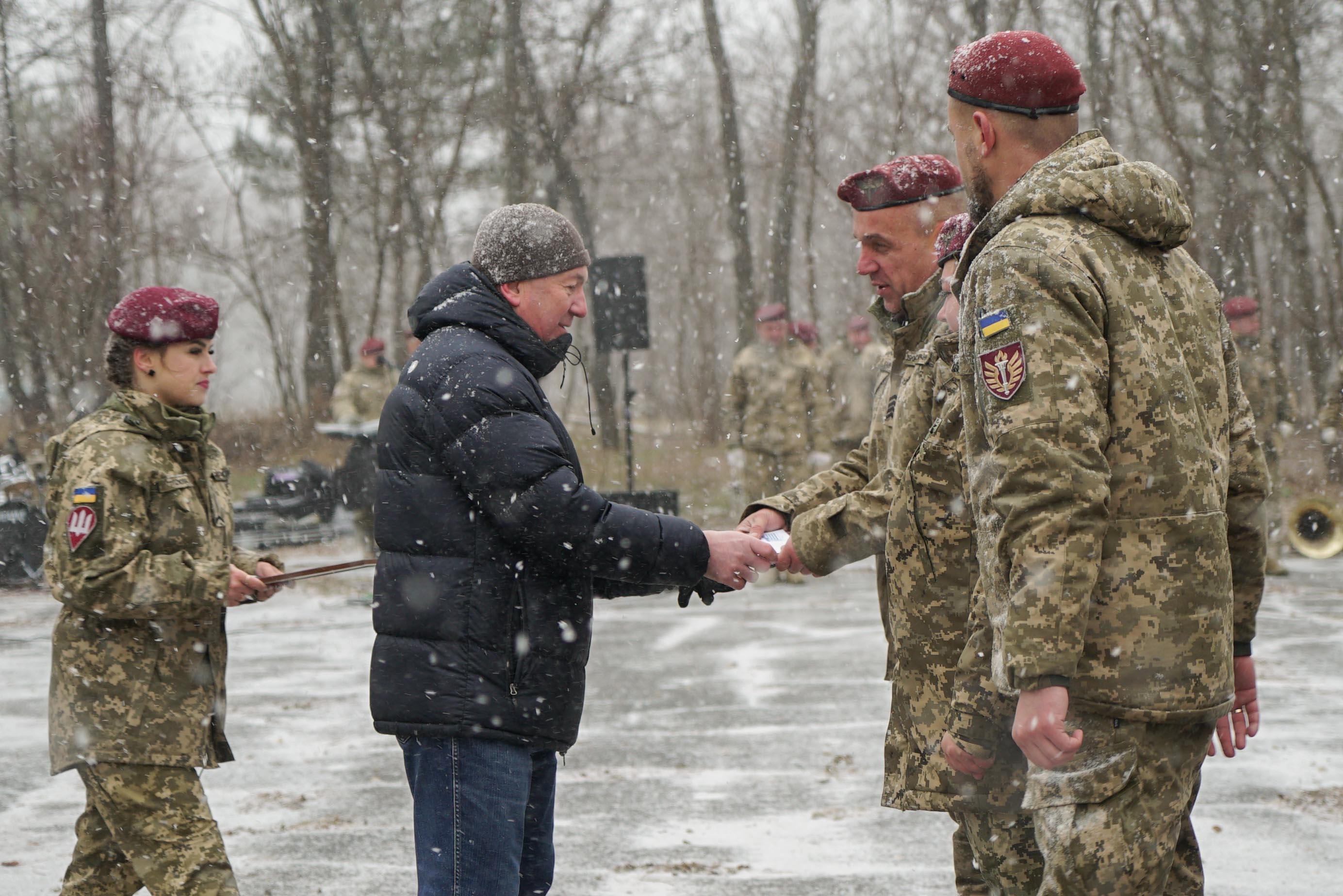 Десантно-штурмові війська — гордість України: урочистості у 199-му навчальному центрі ДШВ